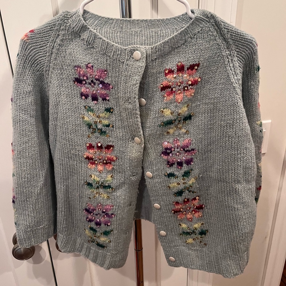 Floral Embroidered Gray Sweater